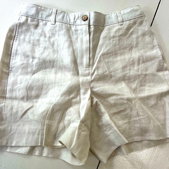 NWOT J Crew 6" Harbor short in linen - Picture 3 of 9